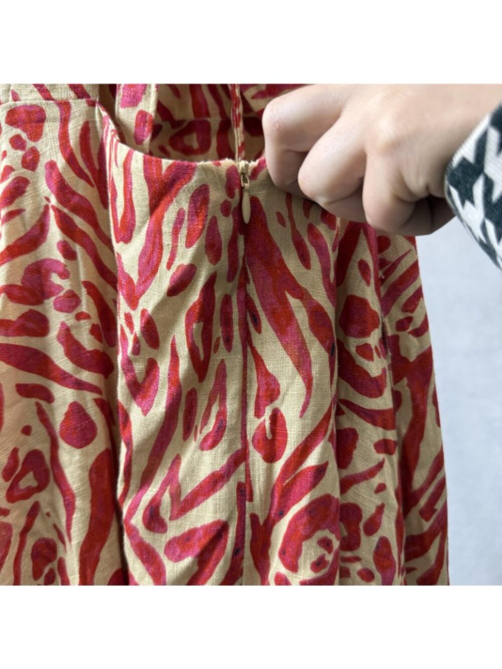 Nicholas Dress Womens 8 Red Animal Print Linen V Neck Tie Back Maxi Sundress - Picture 6 of 12
